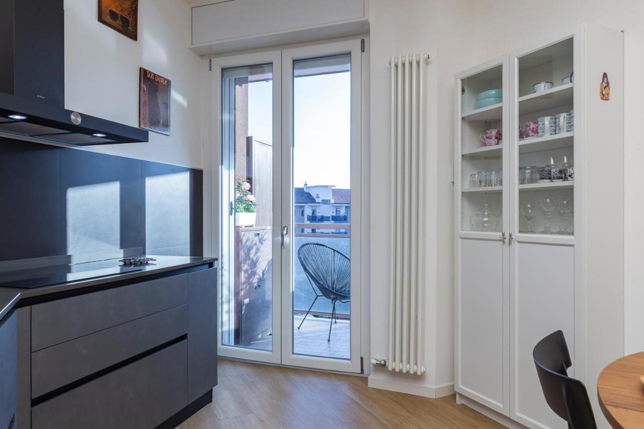 Luxury Apartment Near Navigli - Anemoni 5 Mailand Exterior foto
