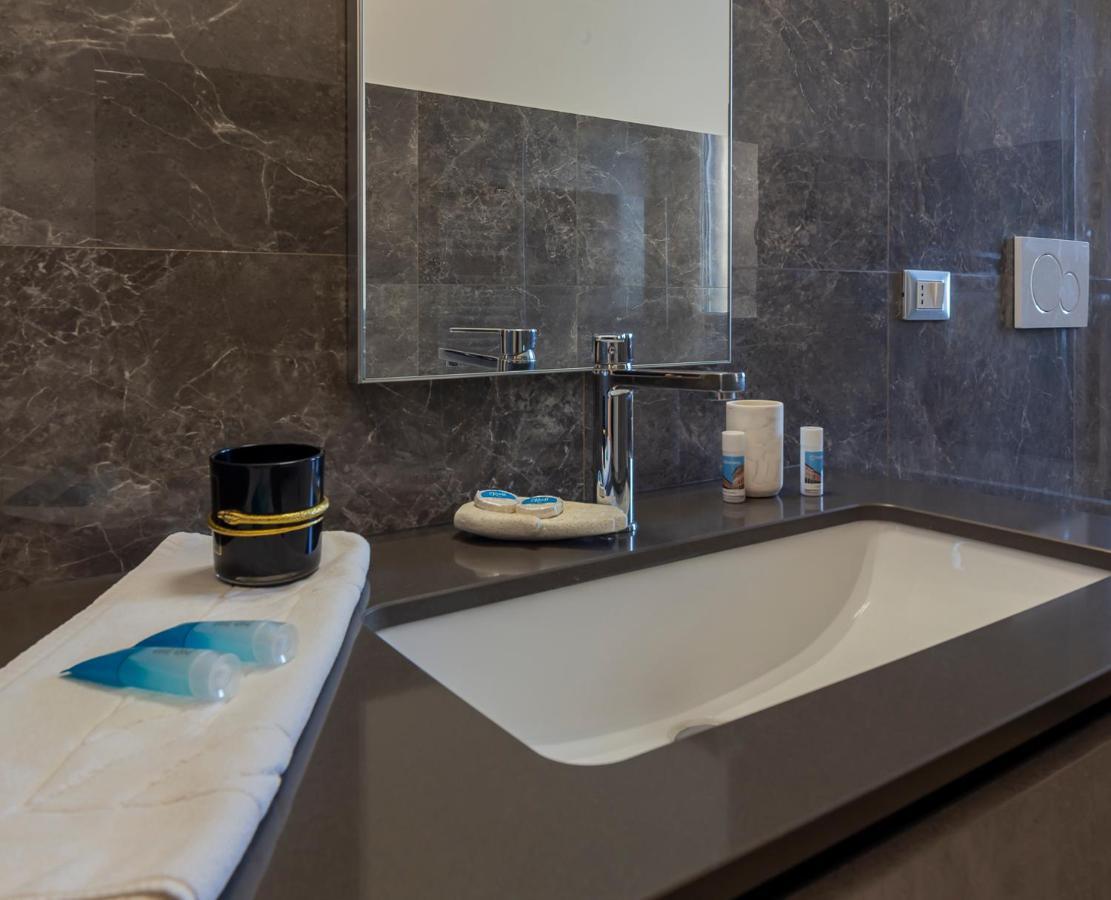 Luxury Apartment Near Navigli - Anemoni 5 Mailand Exterior foto